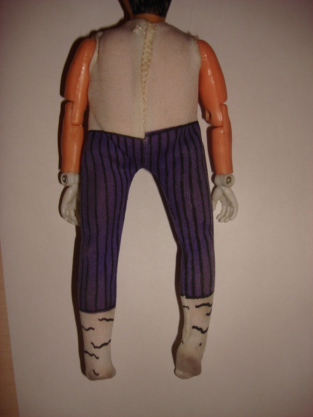 Ledy bodysuit, Pinguino back