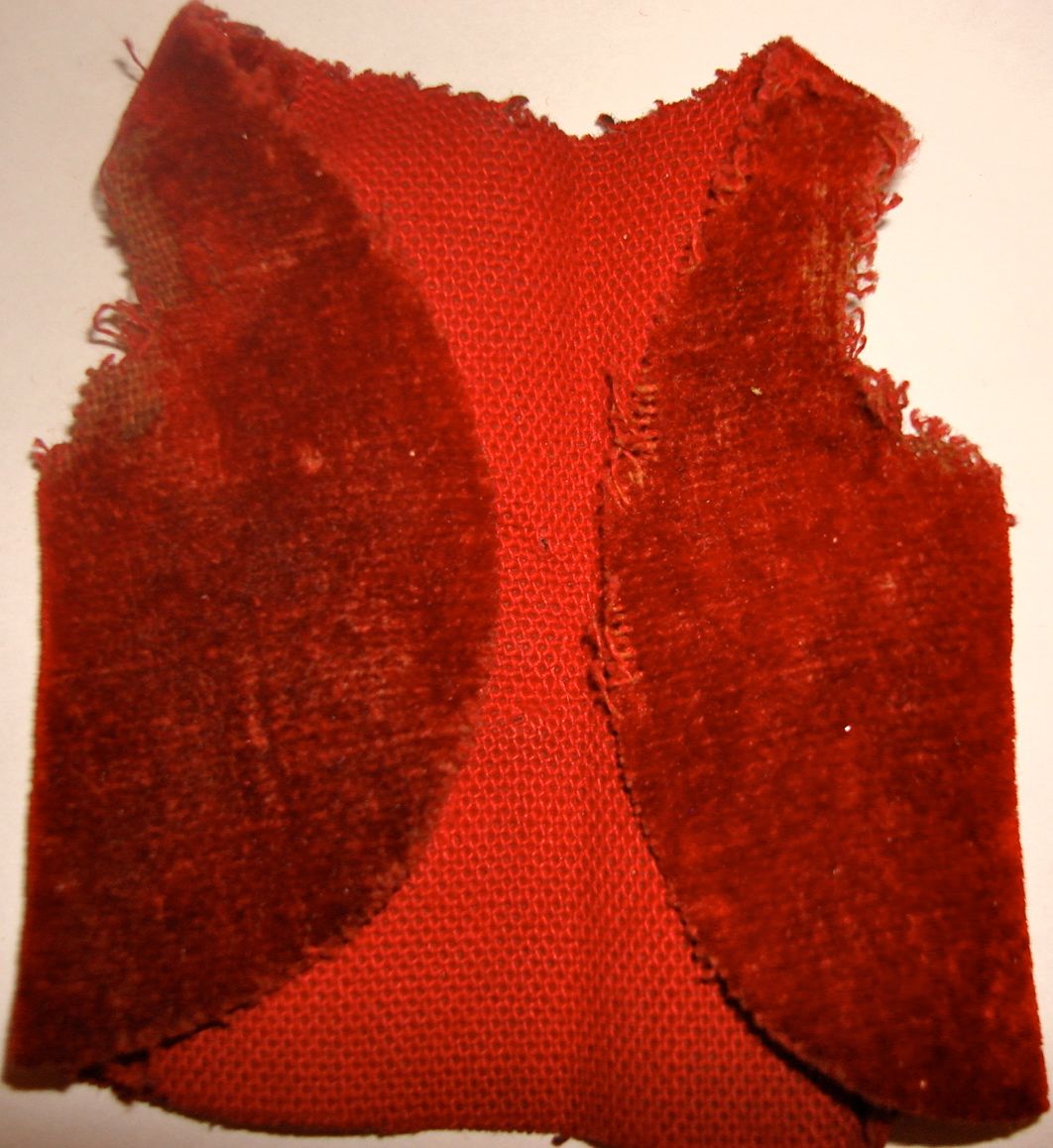 Ledy vest, notice material weave