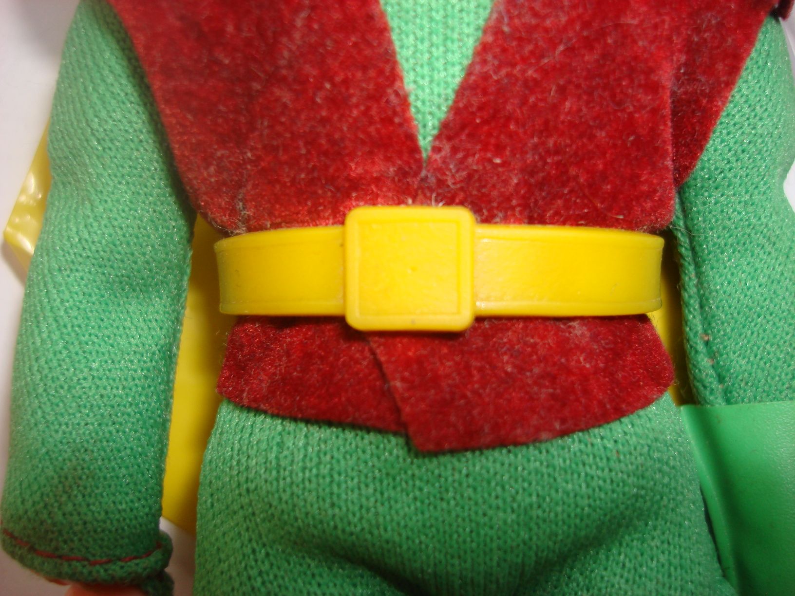 Ledy Belt, notice indent not as deep as BASA, also has ridges and has marks like MEGO