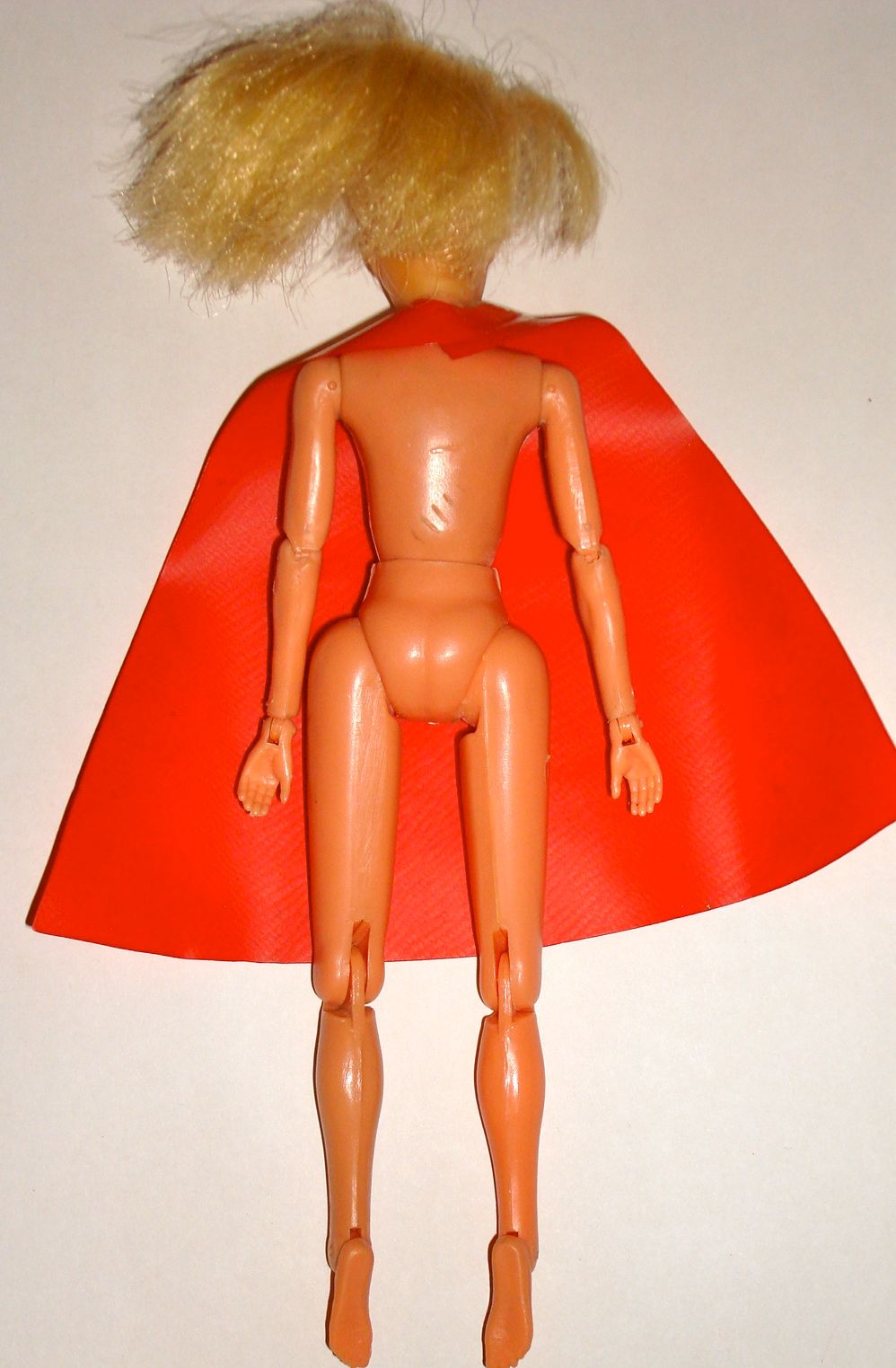 Ledy SuperNiña, back