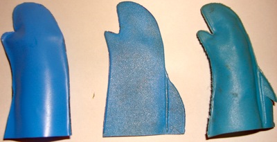 Gloves, Ledy Repro (left), Ledy (middle), MEGO (right)